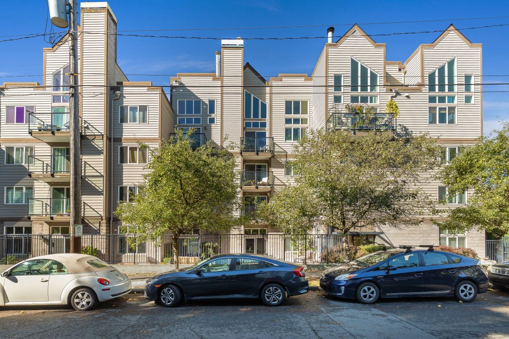 231 Belmont Ave E Unit 404, Seattle WA_0001